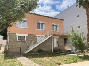 Maison centre-ville Narbonne avec jardin